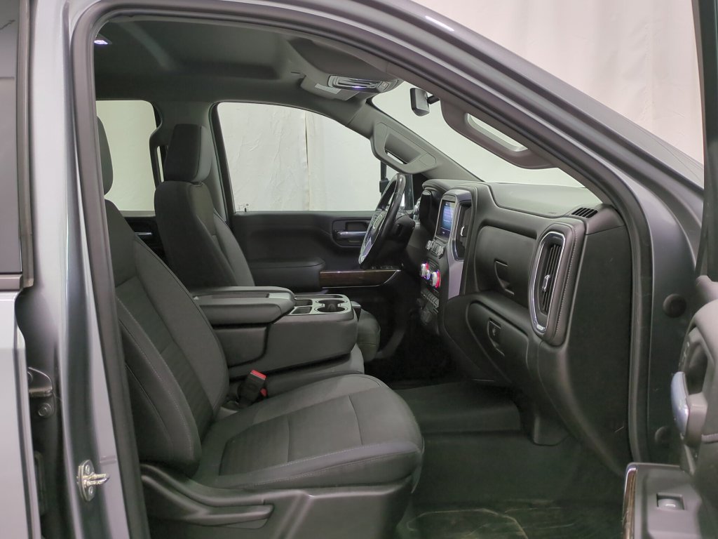 Used 2020 GMC Sierra 1500 Elevation w/ Elevation Value Package AWD/4WD image 19
