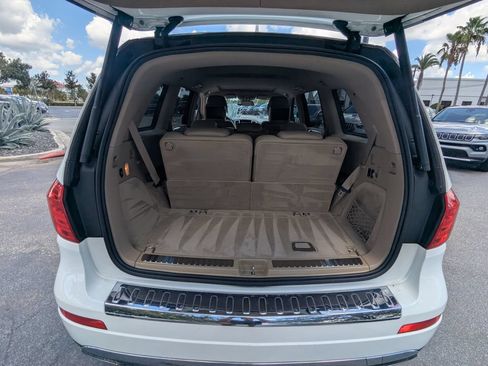 Used 2016 Mercedes-Benz GL 450 4MATIC image 2