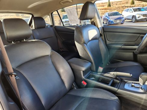 Used 2014 Subaru Crosstrek 2.0i Limited w/ Popular Package #2 image 15