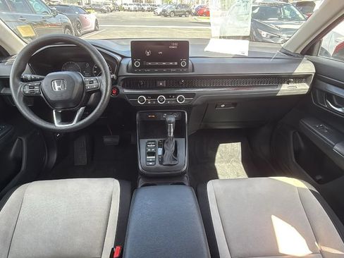 Used 2023 Honda CR-V LX image 12