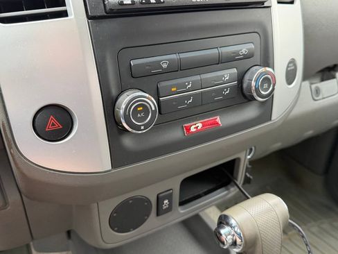 Used 2016 Nissan Frontier SV image 20