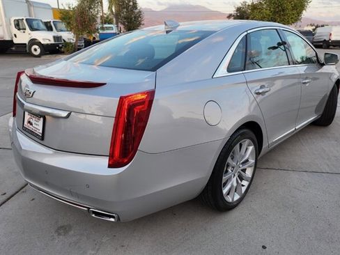 Used 2017 Cadillac XTS Luxury image 23