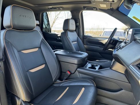 Used 2023 GMC Yukon AT4 w/ AT4 Premium Package image 38
