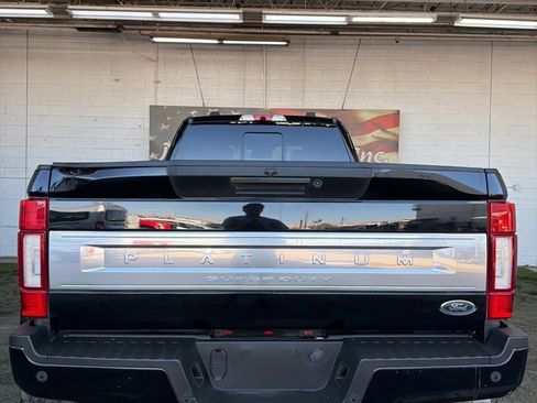 Used 2020 Ford F350 Platinum image 11