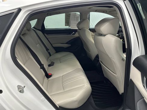 Used 2018 Honda Accord EX-L image 17