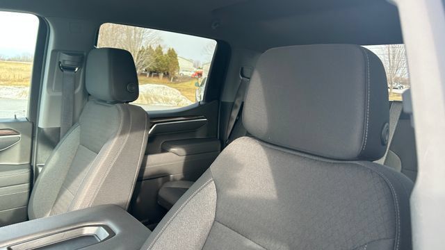 Certified 2026 Chevrolet Silverado 1500 RST AWD/4WD image 16