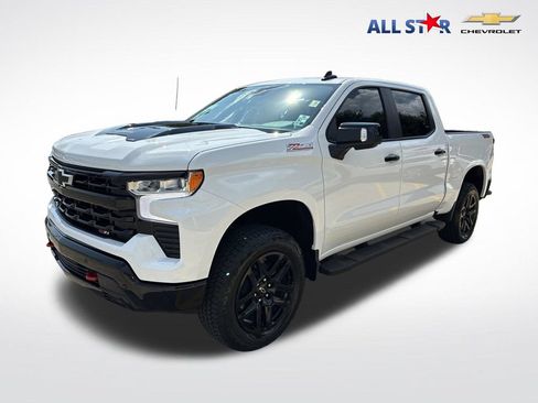 Used 2026 Chevrolet Silverado 1500 LT Trail Boss w/ LT Trail Boss Premium Package AWD/4WD image 1