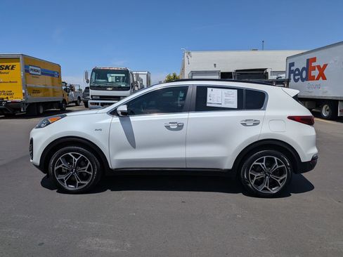 Certified 2022 Kia Sportage SX AWD/4WD image 6
