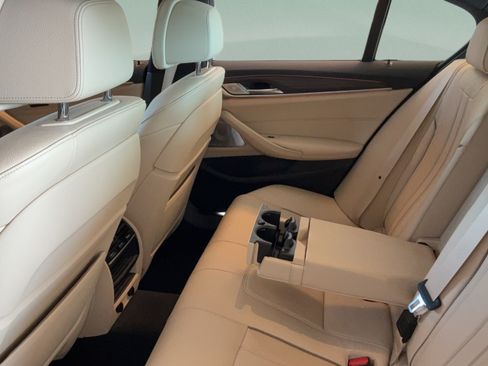 Used 2017 BMW 540i RWD image 31