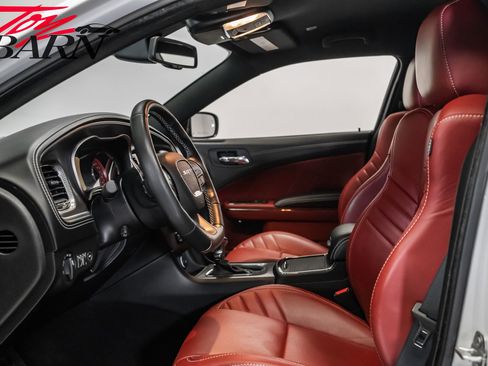 Used 2022 Dodge Charger SRT Hellcat w/ Harman/Kardon Audio Group image 27