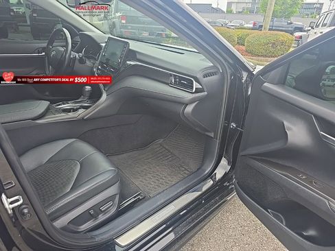 Used 2023 Toyota Camry XSE w/ Cold Weather Package FWD image 19