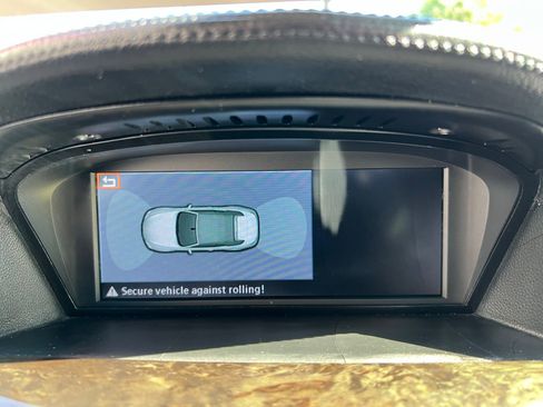 Used 2008 BMW 650i Convertible image 34