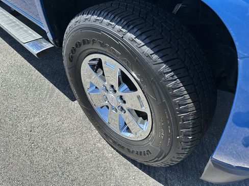 Used 2018 GMC Canyon W/T w/ Convenience Package RWD image 10