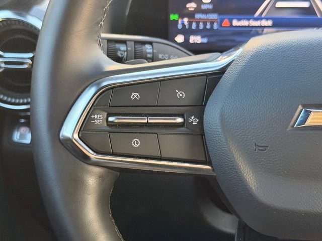 Used 2026 Chevrolet Equinox LT FWD image 24