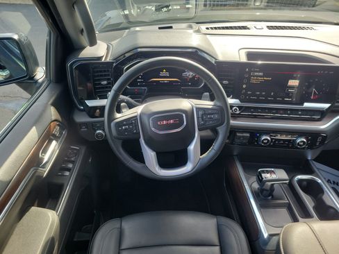 Used 2026 GMC Sierra 1500 SLT w/ SLT Premium Package AWD/4WD image 9