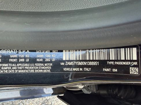 Used 2022 Maserati Ghibli Modena image 19