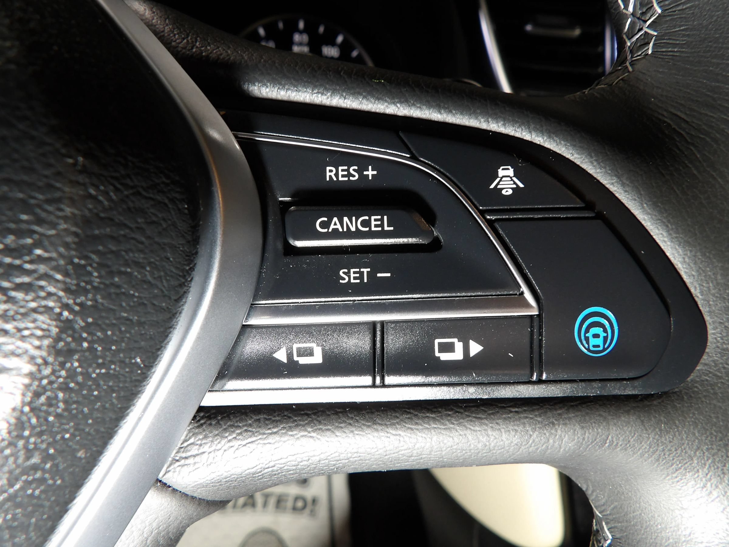 Used 2021 INFINITI QX50 Essential w/ Convenience Package AWD/4WD image 23