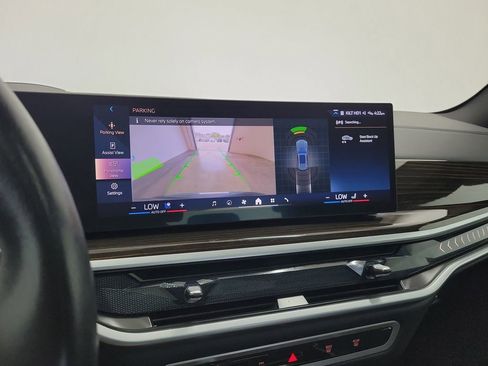 Used 2025 BMW X5 xDrive50e image 29