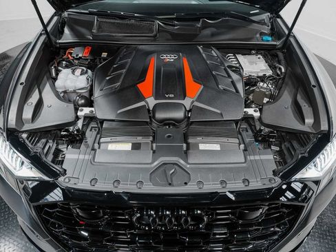 Used 2021 Audi RS Q8 image 42