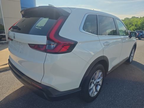 Used 2024 Honda CR-V EX-L image 5