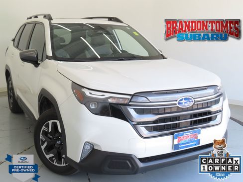 Used 2025 Subaru Forester Premium w/ Convenience Package #2 AWD/4WD image 1