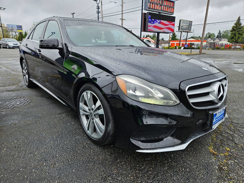Used 2015 Mercedes-Benz E 350 Sedan w/ Premium 1 Package image 6