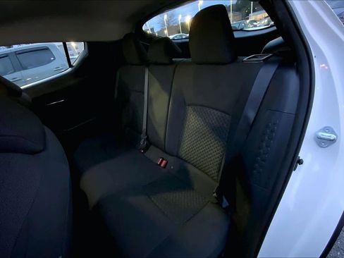 Used 2021 Toyota C-HR LE image 19