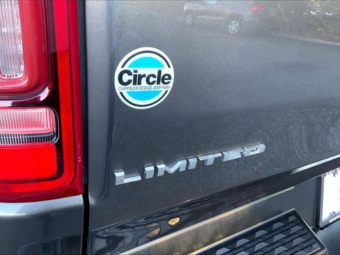 Used 2022 RAM 1500 Limited w/ Body Color Bumper Group image 26