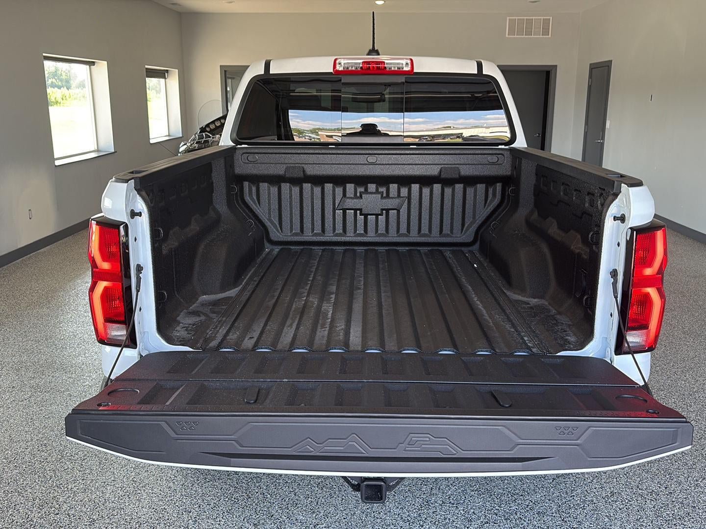New 2026 Chevrolet Colorado Z71 w/ Technology Package AWD/4WD image 9