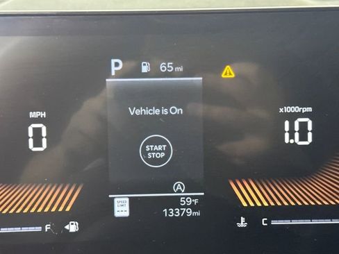 Used 2024 Kia Sorento S w/ Panoramic Sunroof Package image 18