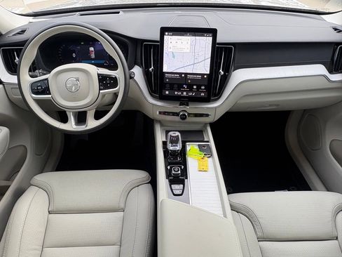 New 2026 Volvo XC60 B5 Ultra w/ Protection Package Premier image 9