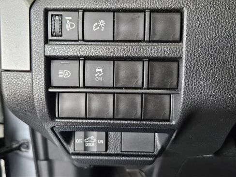 Used 2024 Toyota Tacoma SR5 w/ SR5 Upgrade Package image 13