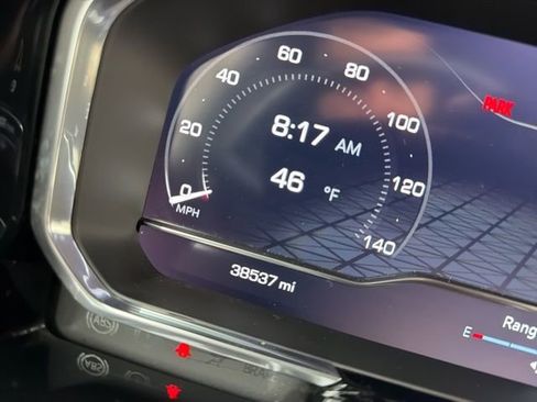 Used 2023 GMC Sierra 1500 SLT w/ SLT Premium Package image 15