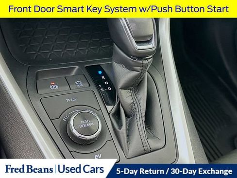 Used 2023 Toyota RAV4 SE w/ Convenience Package image 22