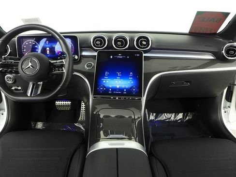 Used 2022 Mercedes-Benz C 300 Sedan image 25