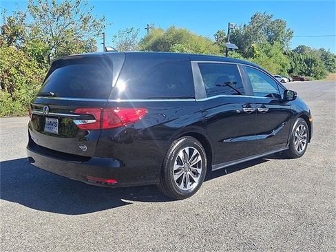 Certified 2023 Honda Odyssey EX-L image 6