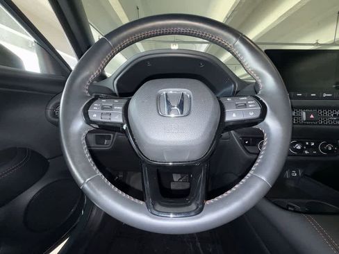 Used 2023 Honda HR-V Sport image 15