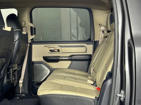 Used 2019 RAM 1500 Limited AWD/4WD image 15