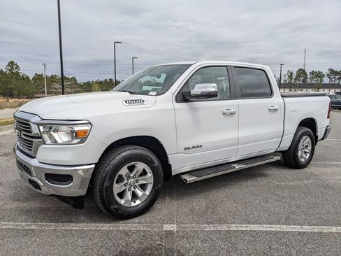 Used 2024 RAM 1500 Laramie image 2