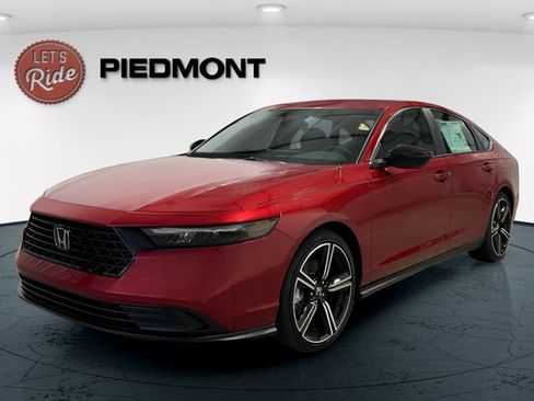 Certified 2025 Honda Accord Sport image 10