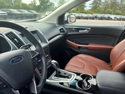 Used 2016 Ford Edge Titanium w/ Equipment Group 301A FWD image 15