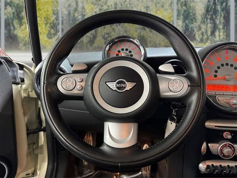 Used 2010 MINI Cooper S image 15