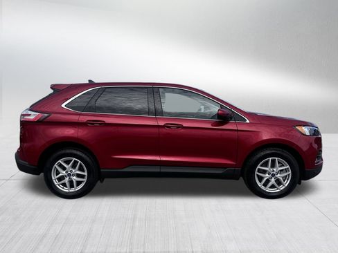 Certified 2022 Ford Edge SEL w/ Convenience Package image 8