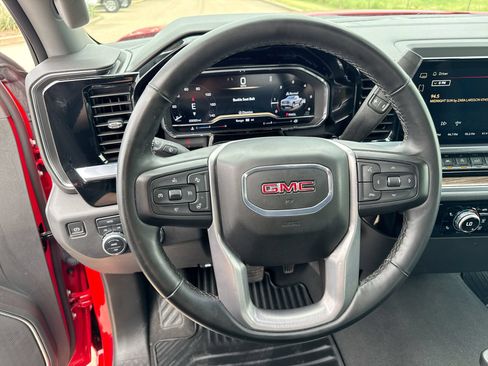 Used 2024 GMC Sierra 1500 Elevation AWD/4WD image 14