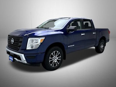Used 2021 Nissan Titan SV w/ SV Convenience Package