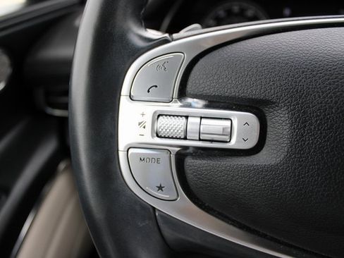 Used 2022 Genesis GV80 3.5T w/ Advanced Package 06 image 22