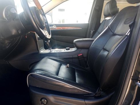 Used 2012 Jeep Grand Cherokee Overland image 18