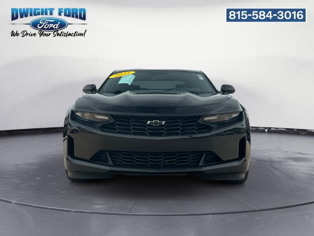 Used 2021 Chevrolet Camaro LT RWD image 8
