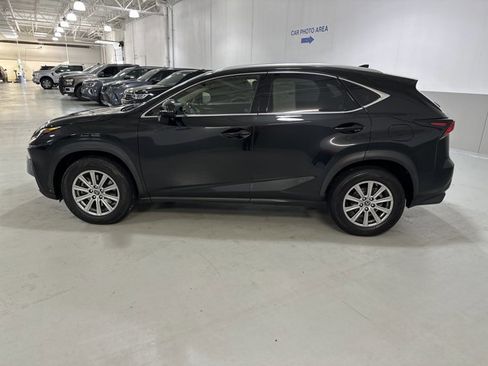 Used 2019 Lexus NX 300 FWD image 5