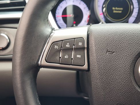 Used 2010 Cadillac SRX Luxury image 34